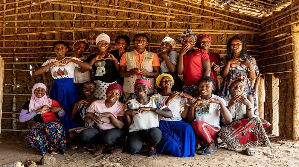 A photograph of girls attending a mentorship session in a school in Cabo Delgado. Photo: UNFPA Mozambique/Mbuto Machili