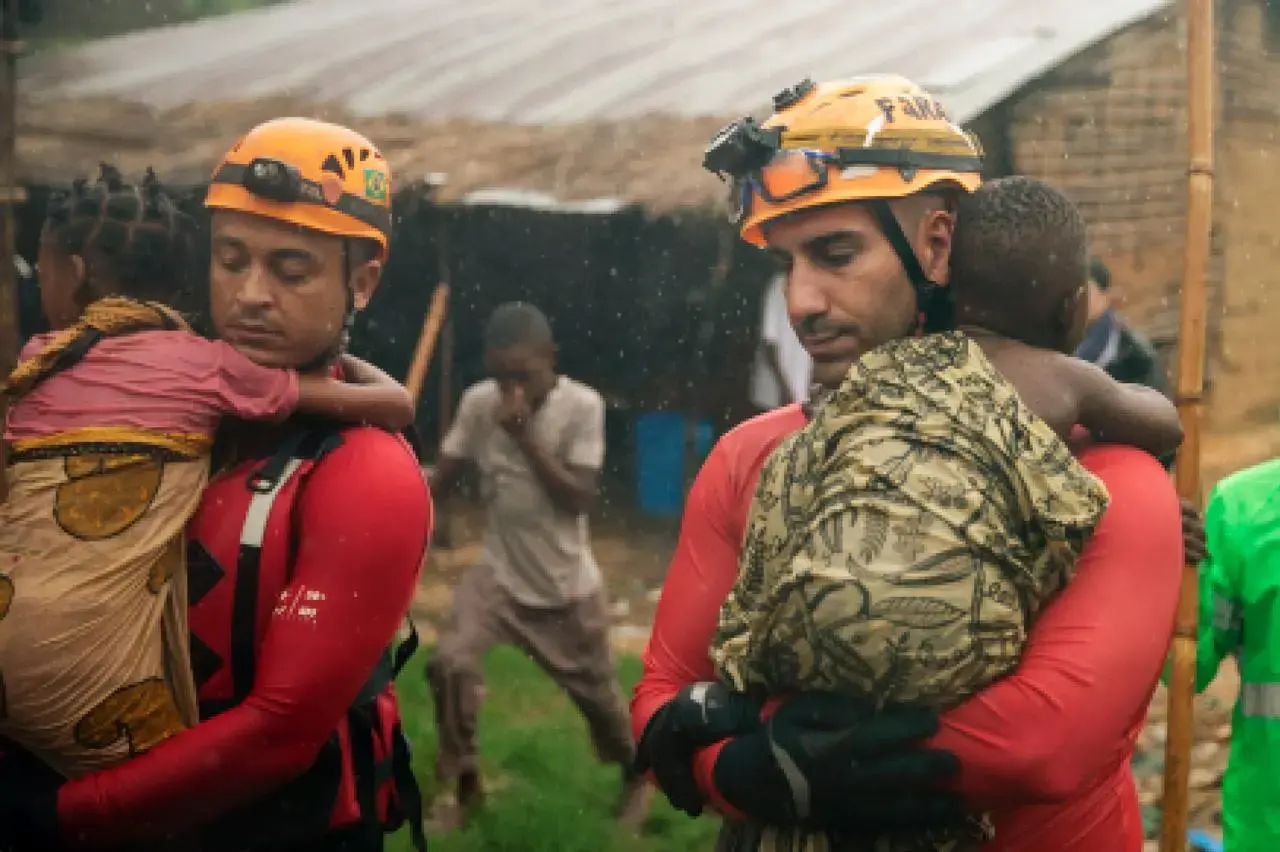 UN action with support from the government and Brazilian firefighters rescues victims of Cyclone Kenneth